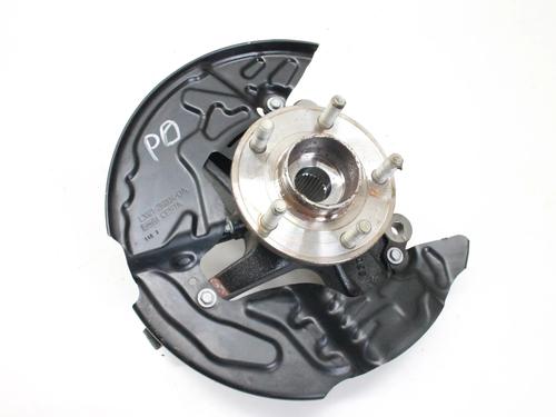 Used Right front steering knuckle Right front steering knuckle FORD KUGA III (DFK) 2.5 FHEV (190 hp) 39826258 39826258