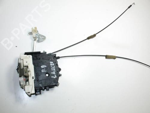 Used Front right lock Front right lock MERCEDES-BENZ C-CLASS (W205) C 250 BlueTEC / d (205.008, 205.006) (204 hp) 39867413 39867413
