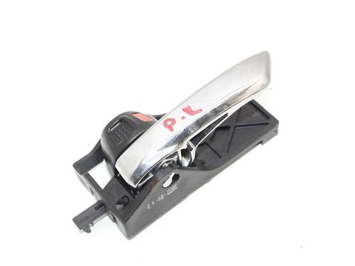 Used Front left interior door handle Front left interior door handle SUZUKI SX4 S-Cross (JY) 1.4 Hybrid (Mild Hybrid) (AKK 414) (129 hp) 39852104 39852104
