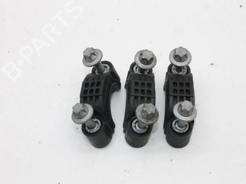 Støtte Støtte BMW 5 Touring (F11) 530 d (245 hp) 39878136 39878136