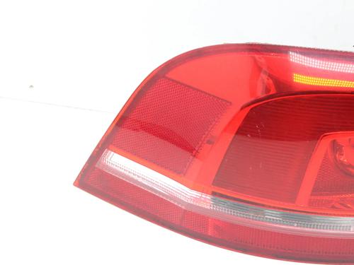 Left taillight VW PASSAT B7 Variant (365) 2.0 TDI | BP39774751C34 - Image 2
