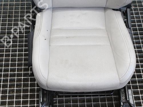 Left front seat LEXUS IS III (_E3_) 300h (AVE30_, AVE30R) | BP39767463C15 - Image 3