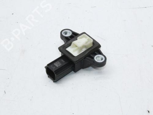 Electronic sensor HYUNDAI SANTA FÉ III (DM, DMA) 2.2 CRDi 4WD | BP39805628M84 - Image 2