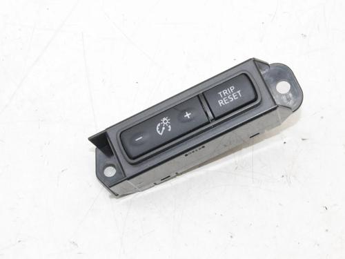 Interruttore Interruttore NISSAN LEAF (ZE1) Electric (218 hp) 39870125 39870125