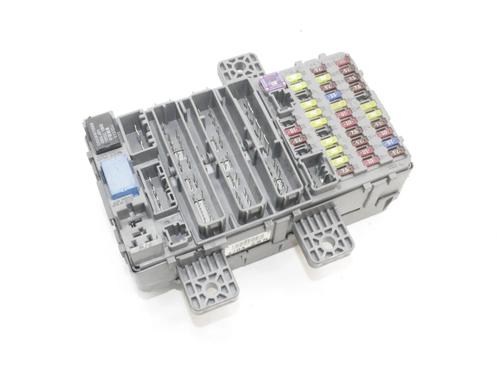 Used Fuse box Fuse box HONDA CIVIC VIII Hatchback (FN, FK) Type R (FN2) (201 hp) 39869090 39869090