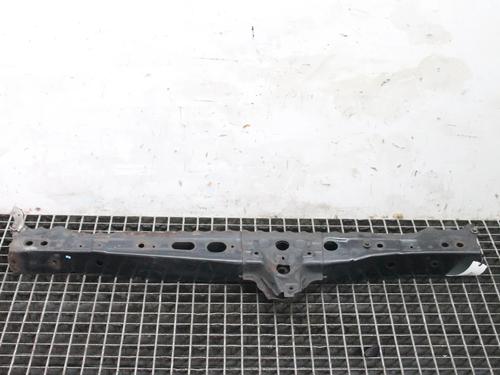 subframe-toyota-prius-plus-_w4_-2011-39773033 main image