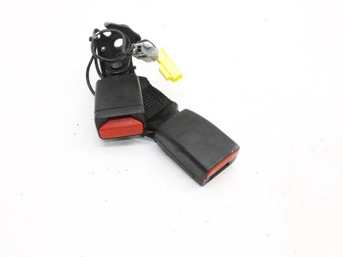 Engate do cinto Engate do cinto JAGUAR XE (X760) 2.0 D (180 hp) 39785658 39785658