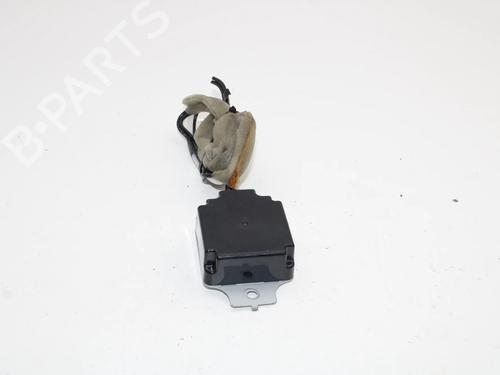 Used Antenna/Base Antenna/Base SUZUKI SX4 S-Cross (JY) 1.4 Hybrid (Mild Hybrid) (AKK 414) (129 hp) 39854804 39854804