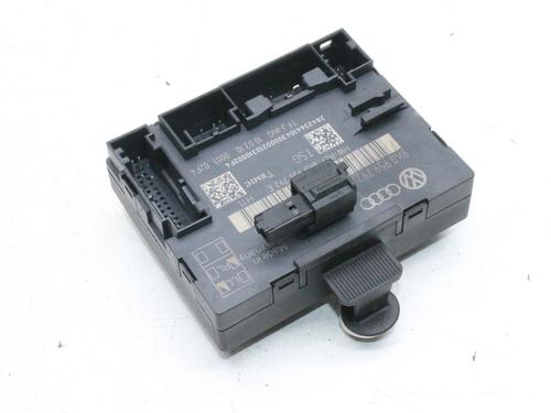 Used Electronic module Electronic module AUDI A4 B8 Avant (8K5) 2.0 TDI quattro (170 hp) 39785696 39785696
