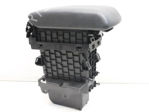 Used Armrest / Center console Armrest / Center console FORD ECOSPORT 1.0 EcoBoost (140 hp) 39794843 39794843