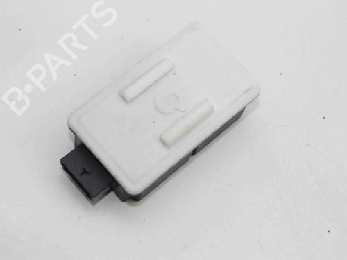 Electronic module TESLA MODEL X (5YJX) P100D AWD | BP39816787M83 - Image 2