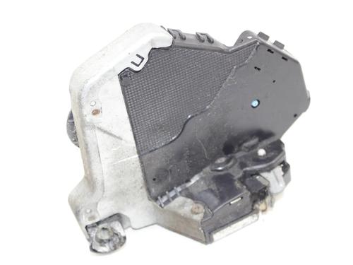 front-right-lock-lexus-rx-_u3_-2003-2004-2005-2006-2007-2008-39780280 main image