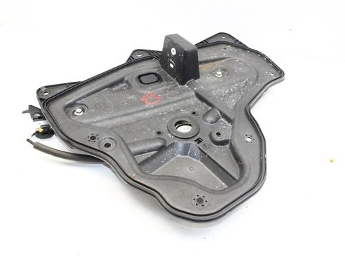Used Rear right window mechanism Rear right window mechanism MAZDA 3 (BM, BN) 2.2 D (150 hp) 39828432 39828432