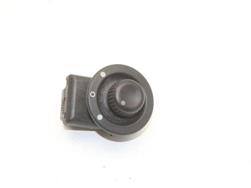 Used Mirror switch Mirror switch OPEL VIVARO B Van (X82) 1.6 CDTI (05) (116 hp) 39847199 39847199