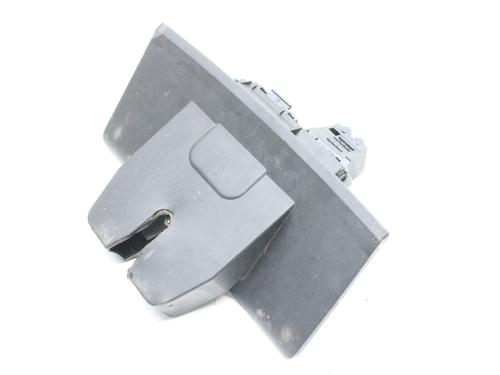 tailgate-lock-volvo-v60-i-155-2010-2011-2012-2013-2014-2015-2016-2017-2018-39784775 main image