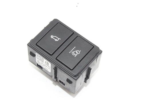 Used Switch Switch LAND ROVER DISCOVERY SPORT (L550) 2.0 D 4x4 (180 hp) 39776333 39776333