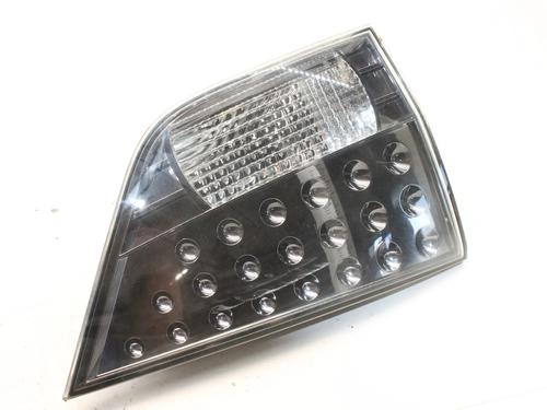 left-tailgate-light-mitsubishi-outlander-ii-cw_w-2005-2006-2007-2008-2009-2010-2011-2012-39777039 main image