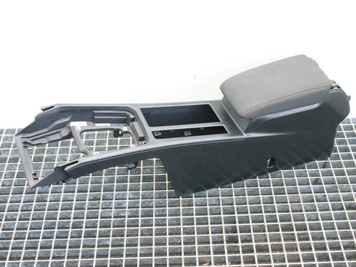 Console centrale Console centrale VW PASSAT B8 Variant (3G5, CB5) 2.0 TDI (150 hp) 39873283 39873283