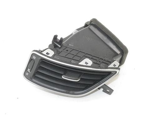 Used Air vent Air vent INFINITI Q50 50 D (170 hp) 39875740 39875740