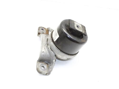 Used Engine mount Engine mount LAND ROVER RANGE ROVER EVOQUE (L538) 2.2 D 4x4 (190 hp) 39831496 39831496