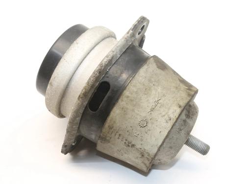 Used Engine mount Engine mount VW TOUAREG (7LA, 7L6, 7L7) 3.0 V6 TDI (240 hp) 39874058 39874058