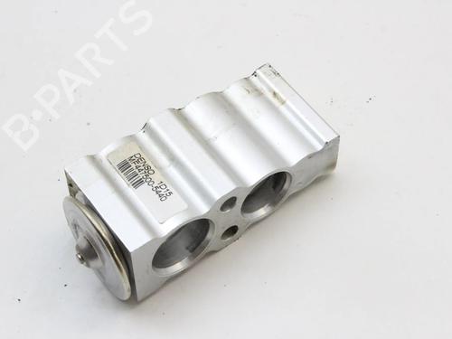 Used Electronic sensor Electronic sensor TOYOTA COROLLA Hatchback (_E21_, _EA1_, _EH1_) 1.8 Hybrid (ZWE211, ZWE219) (122 hp) 39826510 39826510