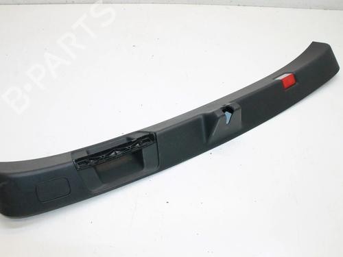 Used Tailgate trim Tailgate trim MERCEDES-BENZ GLA-CLASS (X156) GLA 220 CDI 4-matic (156.905) (170 hp) 39875242 39875242
