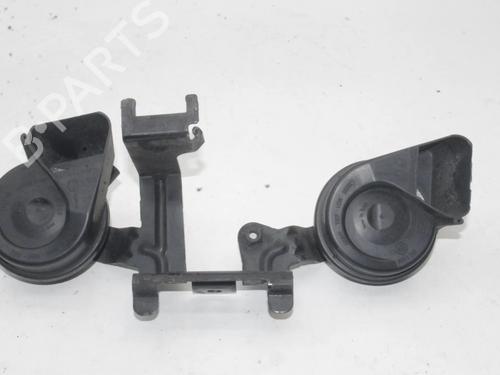 horn-audi-a8-d4-4h2-4h8-4hc-4hl-2009-2010-2011-2012-2013-2014-2015-2016-2017-2018-2019-39769934 main image