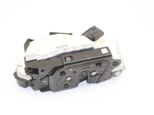 Fechadura frente esquerda Fechadura frente esquerda SKODA FABIA III (NJ3) 1.2 TSI (90 hp) 39820797 39820797