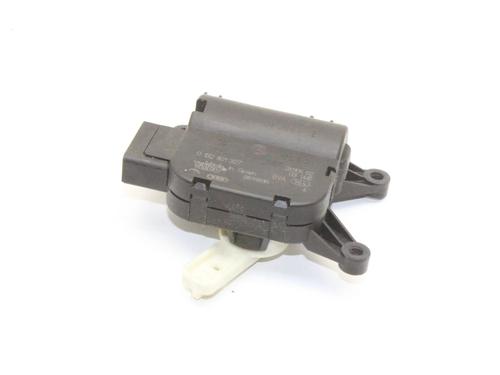 elektronisk-modul-audi-tt-8n3-1998-1999-2000-2001-2002-2003-2004-2005-2006-2007-39777170 main image