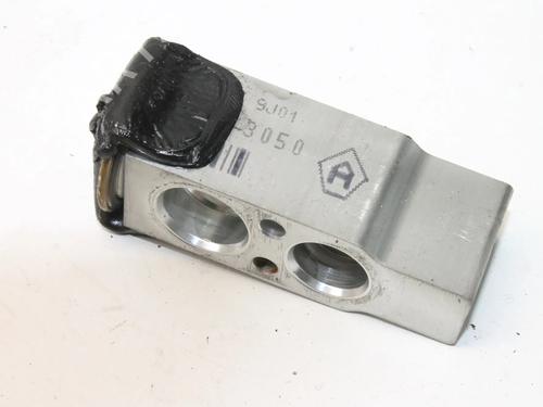 Used Electronic sensor Electronic sensor TOYOTA PRIUS Liftback (_W2_) 1.5 Hybrid (NHW20_, NHW20R) (112 hp) 39769352 39769352