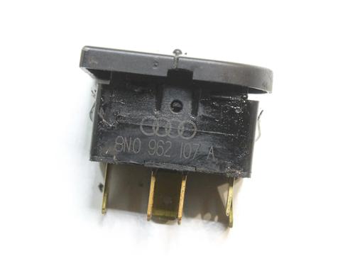 Switch AUDI TT (8N3) 1.8 T | BP39860695I30 - Image 3