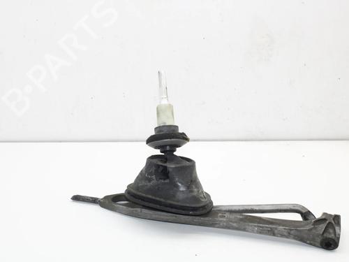 Selector da caixa Selector da caixa BMW 3 Touring (F31) 318 d (143 hp) 39787532 39787532