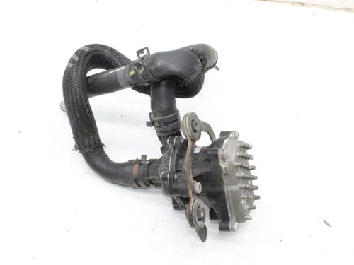 Used Auxiliary water pump Auxiliary water pump LEXUS LS (_F4_) 600h AWD (UVF45, UVF46) (394 hp) 39833483 39833483