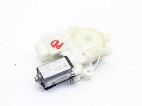 Used Right front window motor Right front window motor BMW 3 (G20, G80, G28) 330 e Plug-in-Hybrid (292 hp) 39843301 39843301