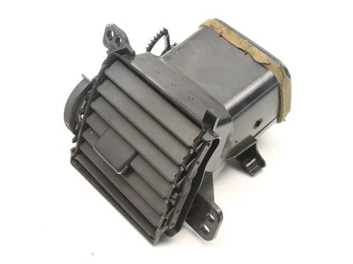 Used Air vent Air vent TOYOTA AURIS (_E15_) 1.8 Hybrid (ZWE150_, ZWE150R) (136 hp) 39788598 39788598