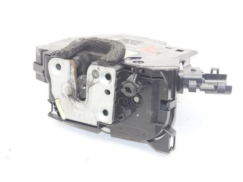 rear-left-lock-nissan-nv300-van-x82-2016-39781460 main image