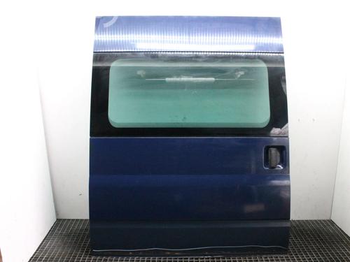 Højre side skydedør Højre side skydedør FORD TRANSIT Bus (FD_ _, FB_ _, FS_ _, FZ_ _, FC_ _) 2.4 TDCi (115 hp) 39831762 39831762