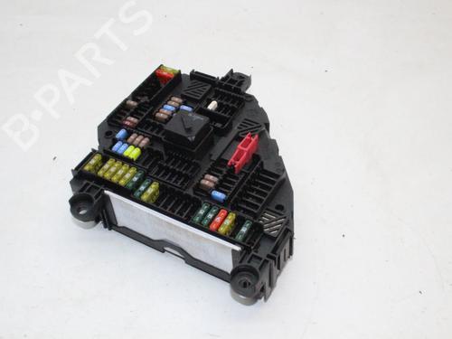 Used Fuse box Fuse box BMW X3 (F25) xDrive 20 d (184 hp) 39877739 39877739