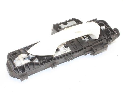 front-right-exterior-door-handle-mercedes-benz-a-class-w176-2012-2013-2014-2015-2016-2017-2018-39787874 main image