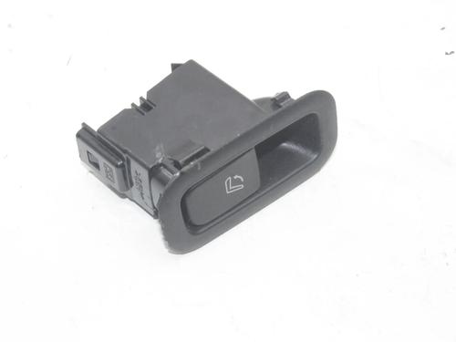 Used Switch Switch SUBARU FORESTER (SJ_) 2.0 D AWD (SJD) (147 hp) 39863583 39863583