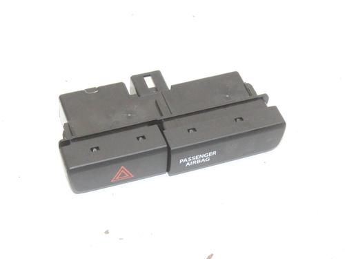 Used Warning switch Warning switch SUZUKI IGNIS III (MF, FF) 1.2 (ATK412) (90 hp) 39865276 39865276
