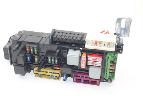 Used Fuse box Fuse box MERCEDES-BENZ E-CLASS T-Model (S212) E 250 CGI (212.247) (204 hp) 39821190 39821190