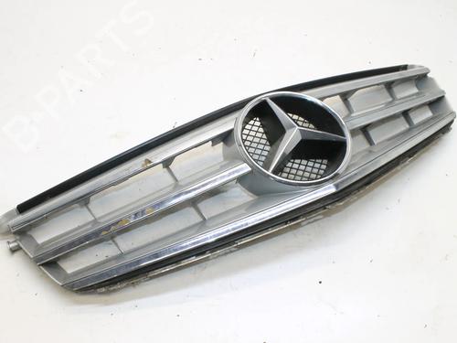 grille-mercedes-benz-c-class-w204-2007-2008-2009-2010-2011-2012-2013-2014-2015-39773684 main image