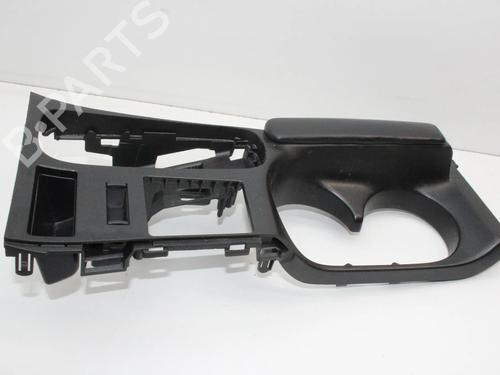 Used Middle console Middle console LEXUS CT (ZWA10_) 200h (ZWA10_, ZWA10R) (136 hp) 39829412 39829412