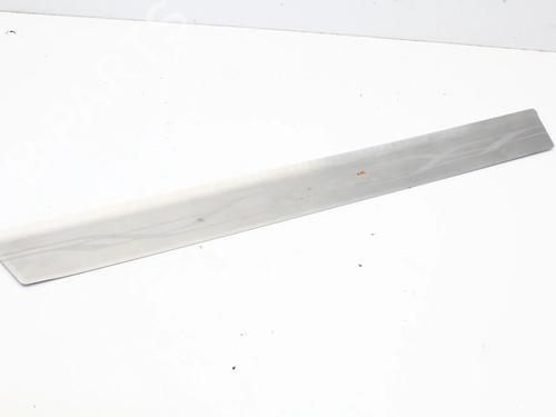 right-sideskirt-ford-kuga-ii-dm2-2012-39771207 main image