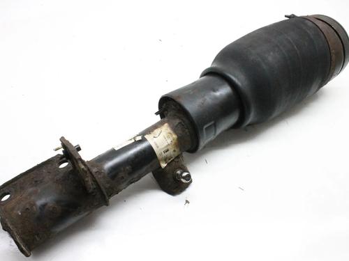 Used Left front shock absorber Left front shock absorber LAND ROVER RANGE ROVER III (L322) 3.0 D 4x4 (177 hp) 39797207 39797207