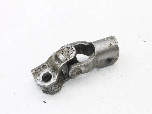 Used Steering column universal joint Steering column universal joint OPEL MOVANO B Van (X62) 2.3 CDTI FWD (FV) (131 hp) 39818779 39818779