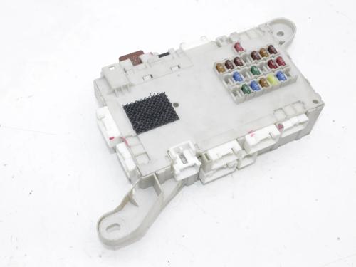 Used Fuse box Fuse box LEXUS SC Convertible (UZZ40_) 430 (UZZ40_, UZZ40R) (286 hp) 39850336 39850336