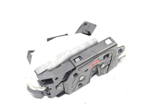 rear-left-lock-seat-leon-5f1-2012-2013-2014-2015-2016-2017-2018-2019-2020-2021-39775362 main image